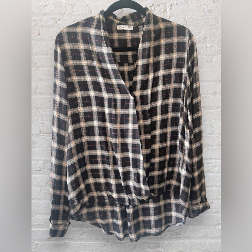 Dex Plaid Long Sleeves Wrap Top Blouse Black Red Size Medium High Low